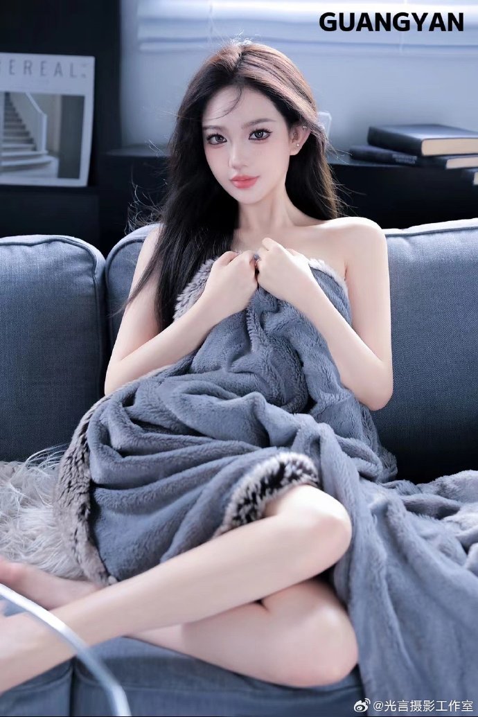 真探第一季 封面